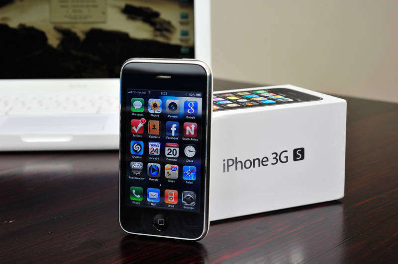 iPhone 3GS (32GB) - Local Stock ***NO RESERVE***