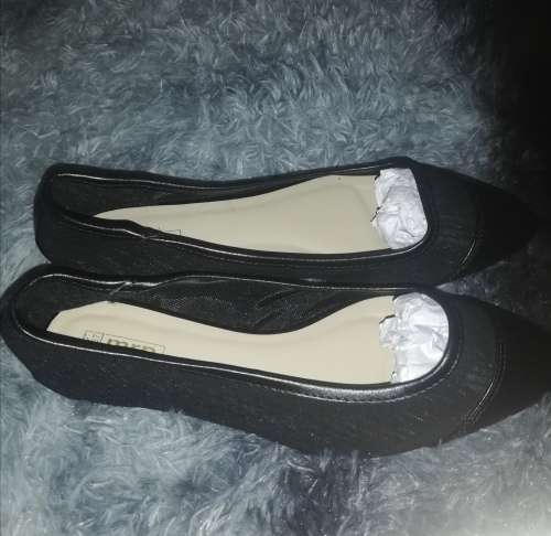 Shoes - Black Pumps