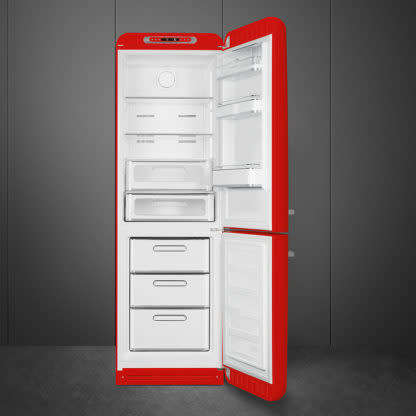 SMEG 50s style giant luxury fridge (HUGE DISCOUNT) FAB32RRD3