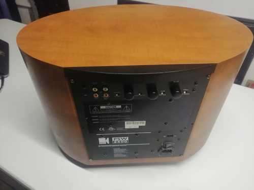 KEF PSW 2500 subwoofer