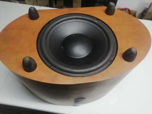 KEF PSW 2500 subwoofer