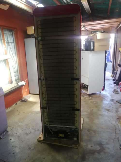 SMEG 50s style giant luxury fridge (HUGE DISCOUNT) FAB32RRD3