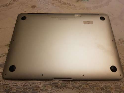 APPLE MacBook Air 13-inch | Core i5 1.7GHz | 4GB RAM | 256GB SSD FLASH