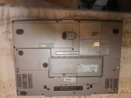 DELL LATITUDE D810 PP15L  Intel Pentium M 2.26GHz | 40GB HDD | 256MB RAM | PLEASE READ DESCRIPTION!