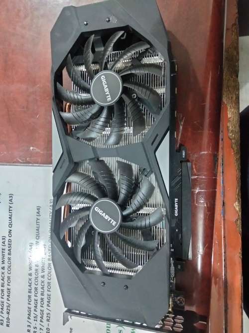 GIGABYTE GEFORCE RTX 2060 SUPER WINDFORCE OC | 8GB DDR6 VRAM