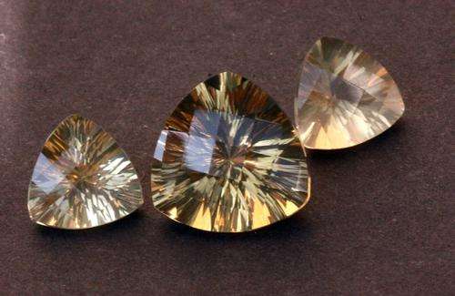 Quartz "smokey-yellow" SET Total carats 12.72ct