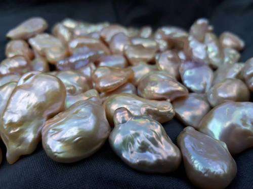 Rare metallic lustre Keshi loose pearls