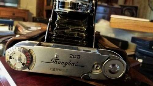 Late 1950s to early 1960s Shanghai Camera. Beautiful condition!