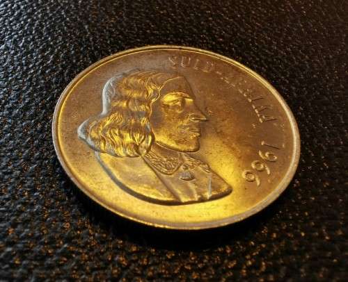 R1 1966 Silver a/unc