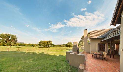 Midweek at Magaliespark (Brits) From 7 to 11 December  2015 ( 7 Nights) 2 + 1/2 Bedroom (Sleeps 6)