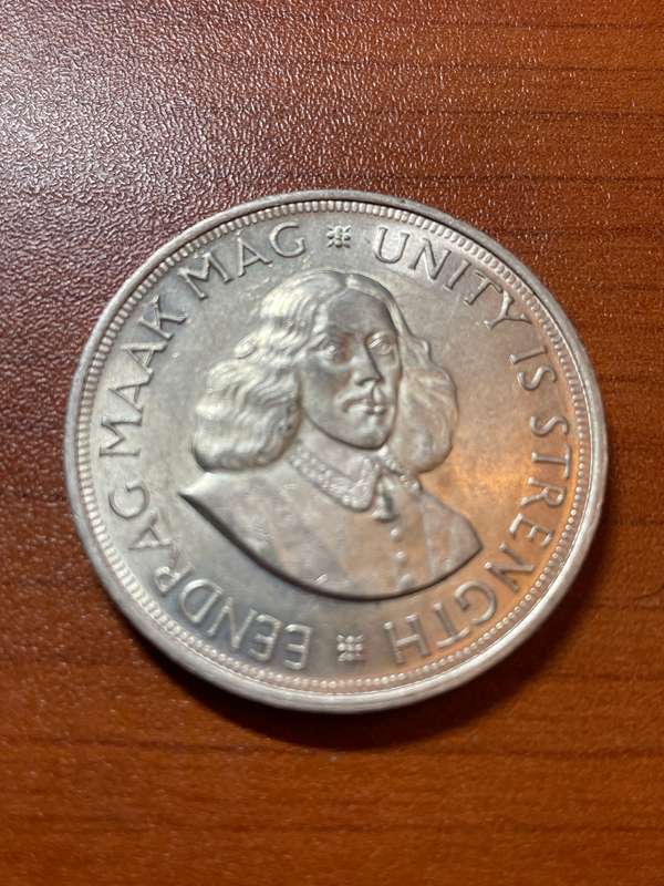 1963 crown special select - few marks great detail