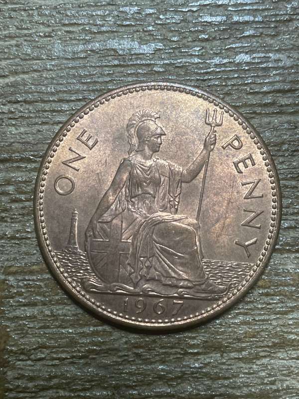 1967 British penny - quite a beaut * min a/unc under R60