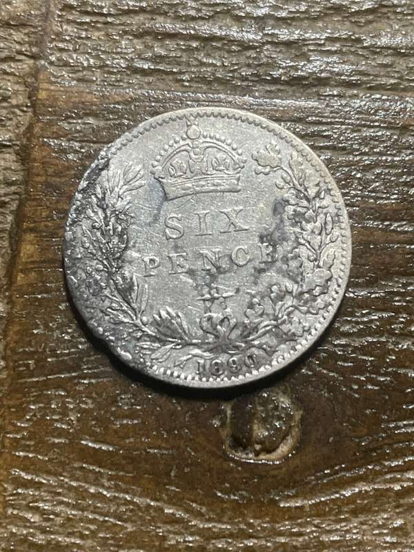 1890 queen Victoria silver 6 pence * highly collectable *** vf condition ***growing market