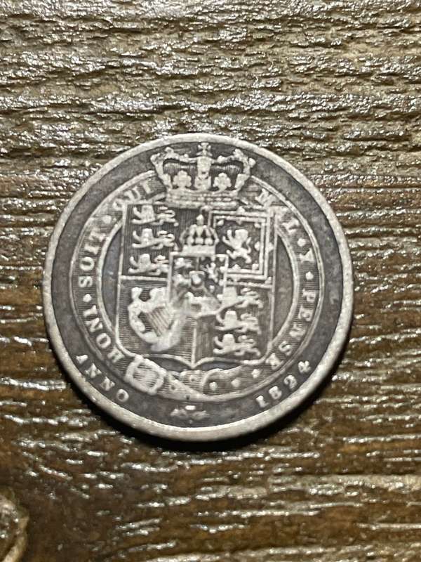 1824 *** Great Britain George  *** 6 pence *** filler coin to start you off