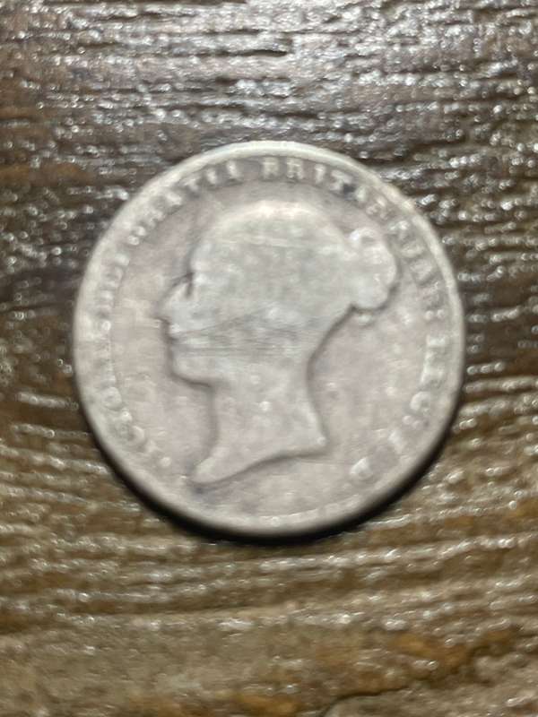 1846 *** 6p *** filler coin ***  pictures were bad, sorry coin is a filler