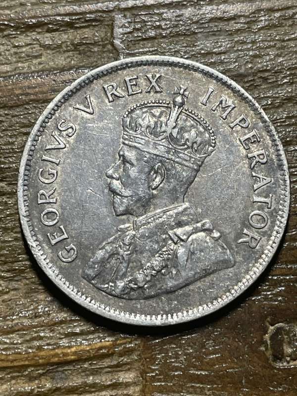 1930 *** 2 1/2 shilling ***  Amazing condition *** all crowns are visible