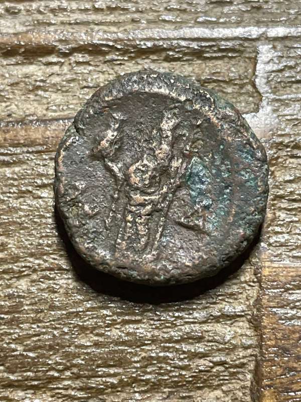 Roman coin *** unable to determine linage