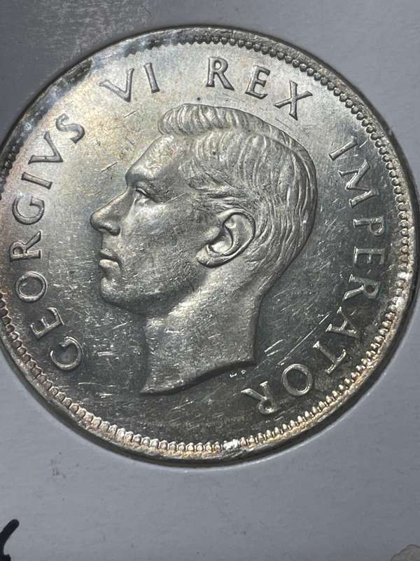 1940 2 1/2 shilling * almost uncirculated condition
