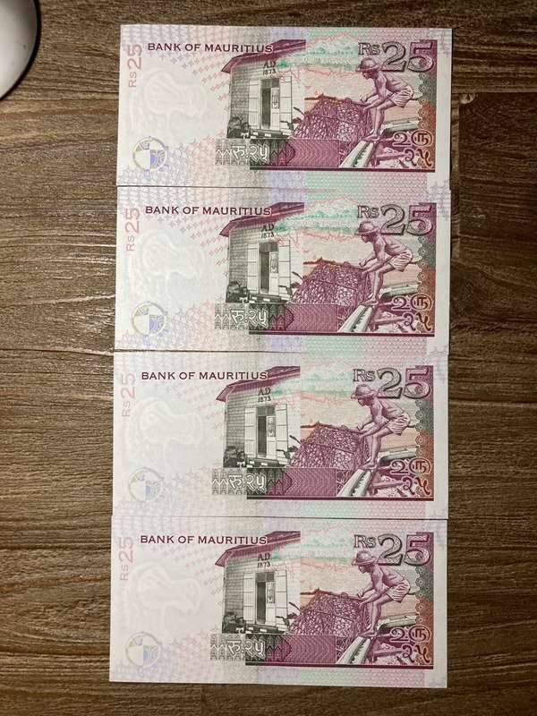 Mauritius 25 rupee 1998 issue unc condition