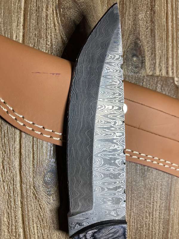 New Damascus hunting knife with leather sheath - priced to sell - Lowered priced