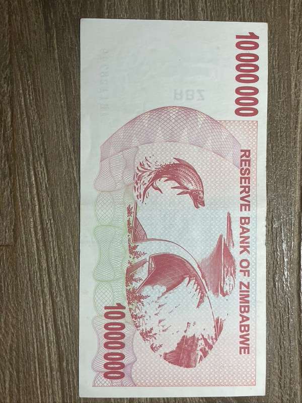 Zimbabwe  ***  10 million  ***  2008 Bearer Cheque  ***  Very collectable and crisp