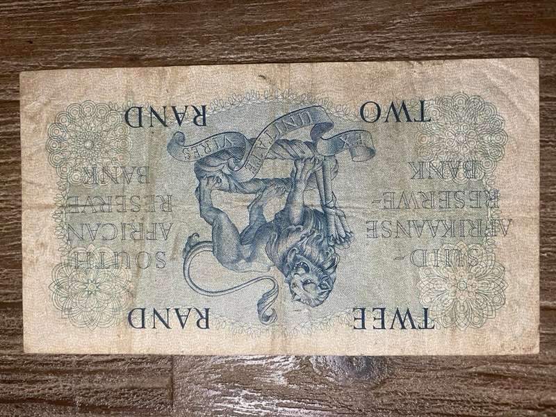 MH de Kock  ***  R2  ***  Fourth and only issue  ***  loads of folds but all intact no tears