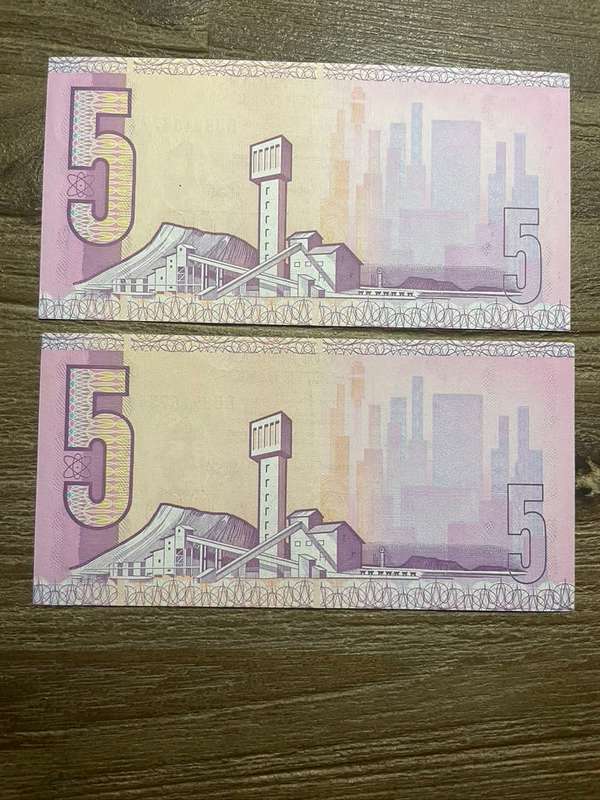 GPC de Kock  ***  R5  ***  1989 third issue  ***  looks unc BB in sequence one ends in 777