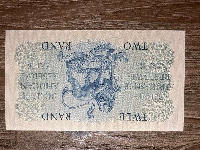 Rissik  ***  R2  ***  1962 First and only issue  ***  unc and crisp