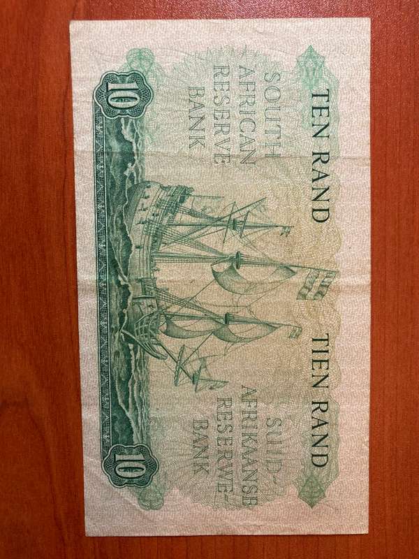 G Rissik  ***  R10  ***  Rissik 1962 First issue  ***  Collectable C39 944464 cool number