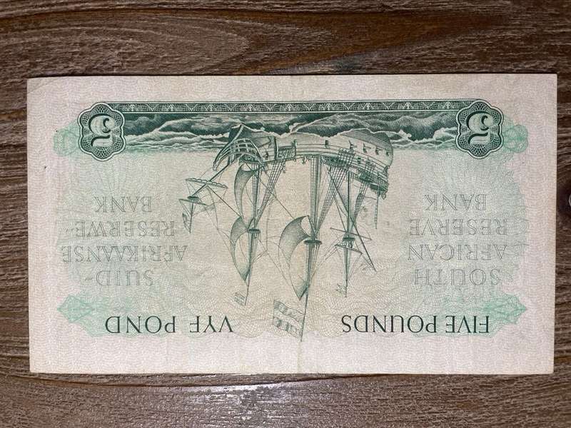 MH de Kock  *  5 pounds  *  third issue 1956  *  VF+ with. 2 staple holes