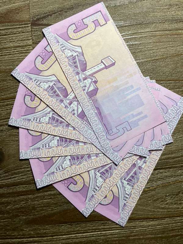 Stals  *  R5  *  1990 first and only issue  *  in consecutive order