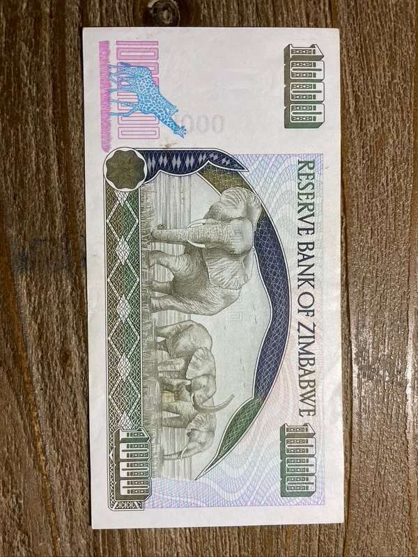 Angola   *  500 escudos  *  1973  *  very collectable
