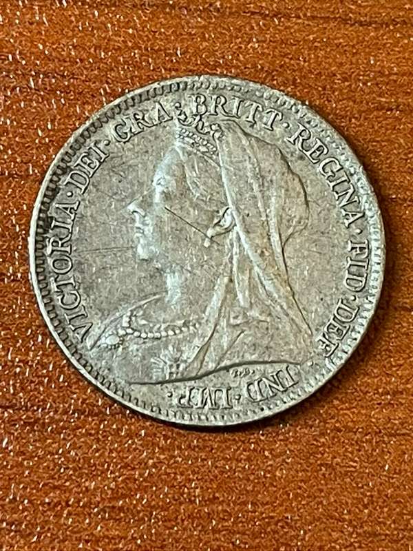1900 *** 6 Pence  *** Great Britain *** note the scratch
