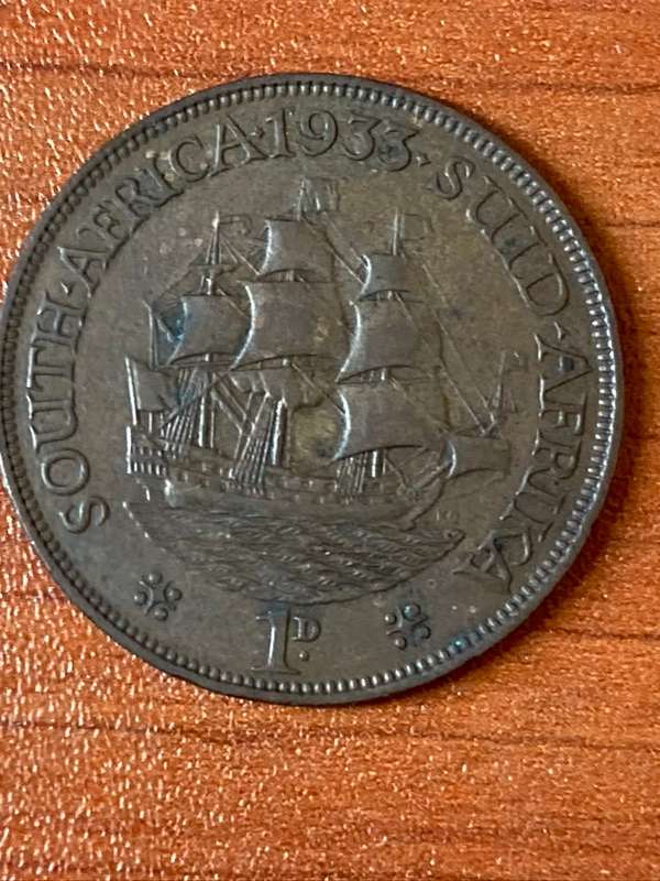 1935 *** Penny  *** Scarce coin in any grade