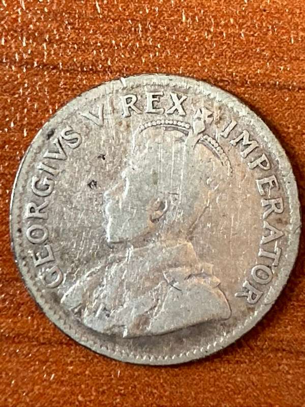 1933 *** 3P *** XF details, still collectable