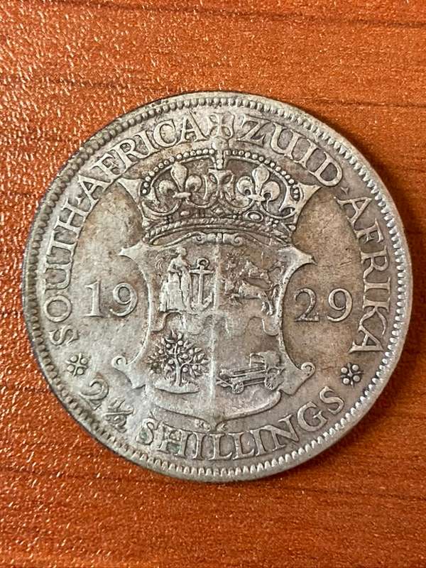1929 *** 2 1/2 Shilling *** XF details, still collectable