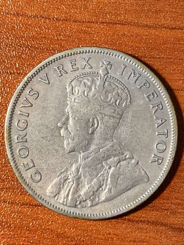 1934 *** 2 Shilling *** XF details, still collectable