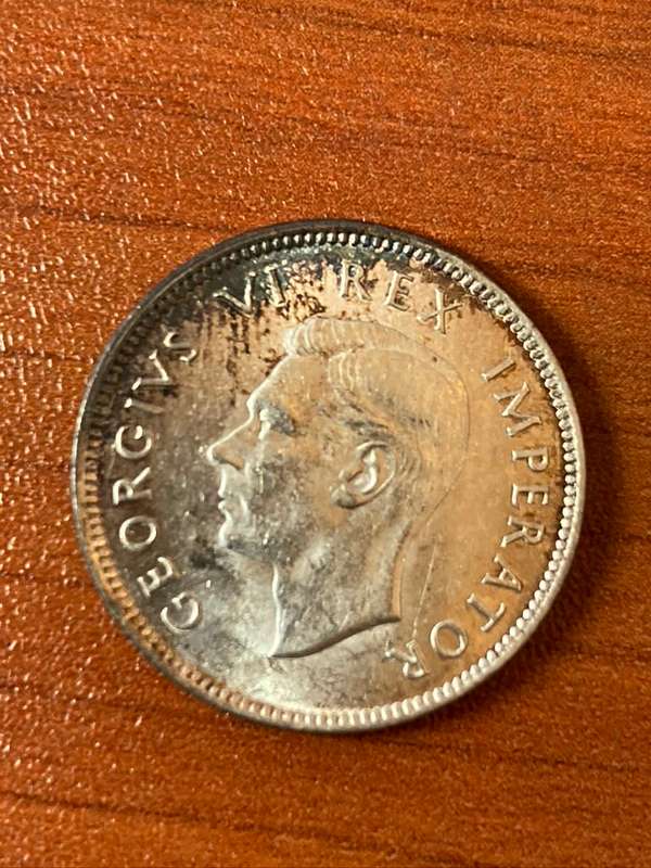 1942 *** Shilling *** Definite unc, there should be only a few better