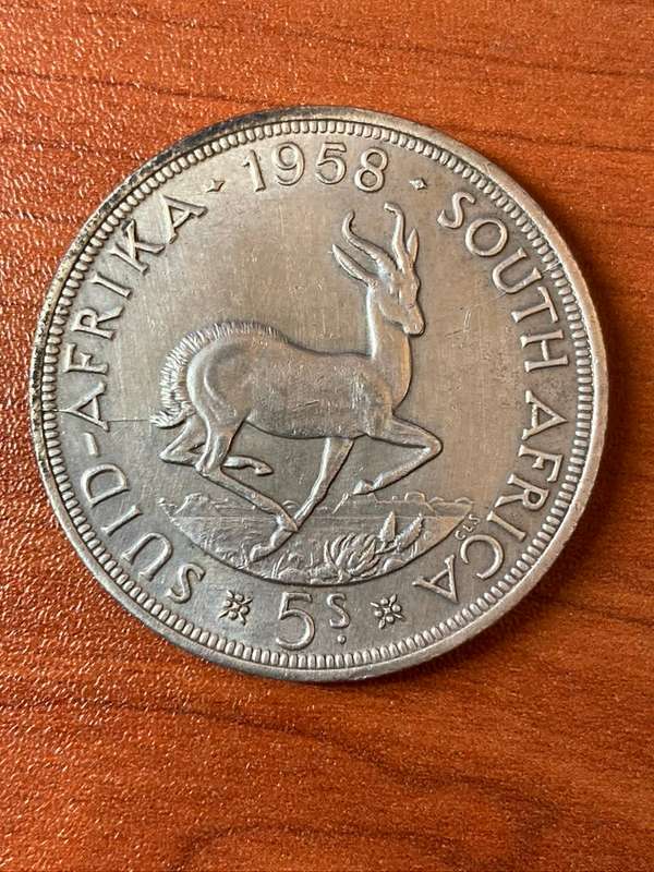 1958 *** 5 Shilling *** au with cleaning lines