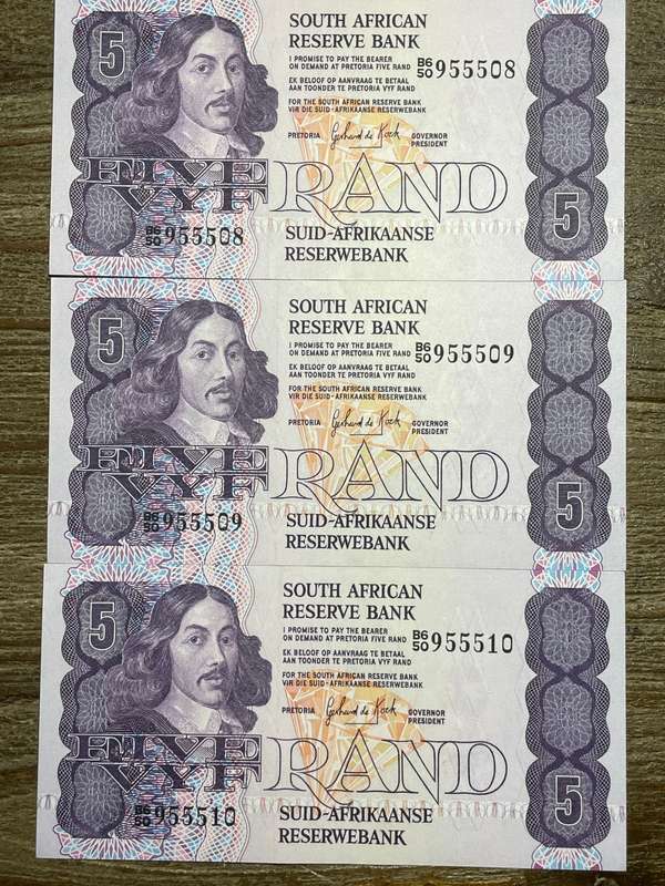 GHC de Kock *** R5 ***1989 3rd issue *** 3 consecutive notes note paper clip marking