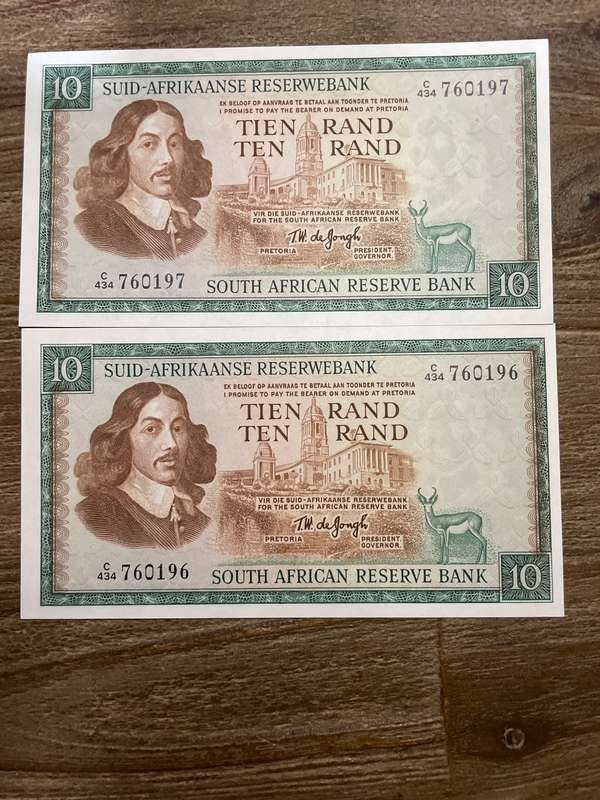 De Jongh *** R10 *** 1975 third issue *** 2 great consecutive notes, scarce