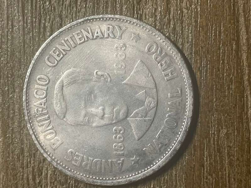 1903 *** 1 peso Phillipines *** Imitation Crown not silver