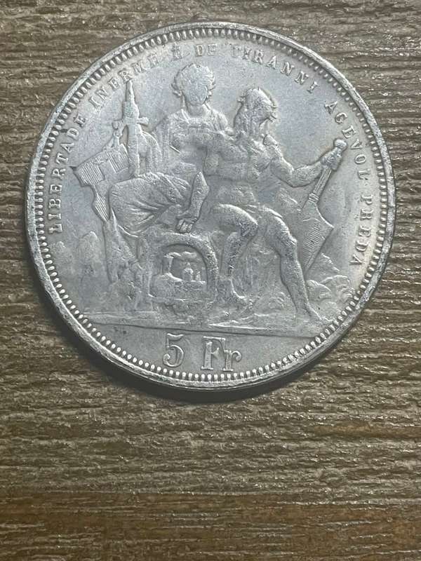1883 *** 5 fr *** Imitation Crown not silver