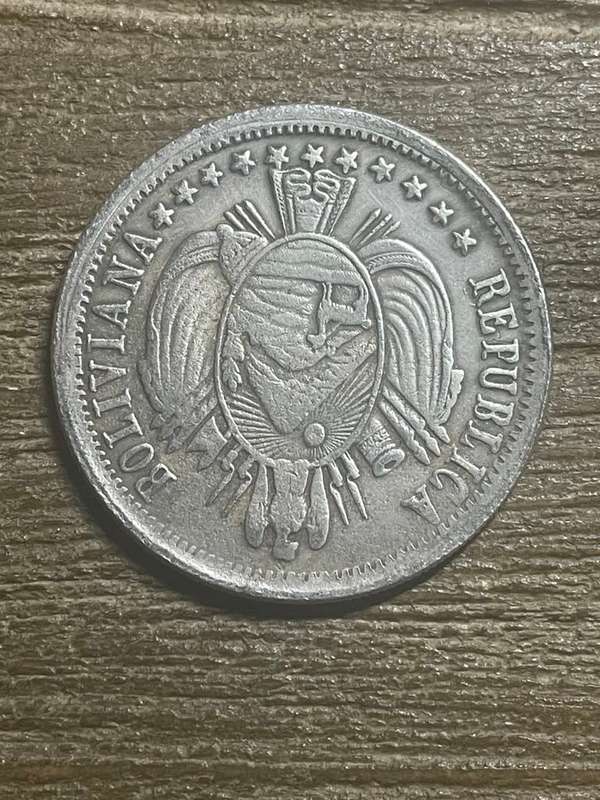 1867 *** 1 bouliviano *** Imitation Crown not silver