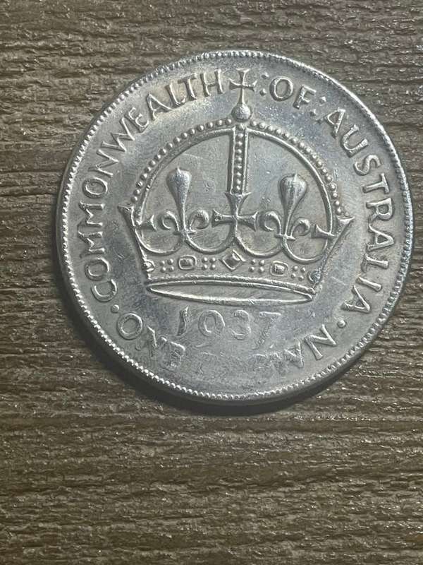 1937 *** Australian Crown *** Imitation Crown not silver