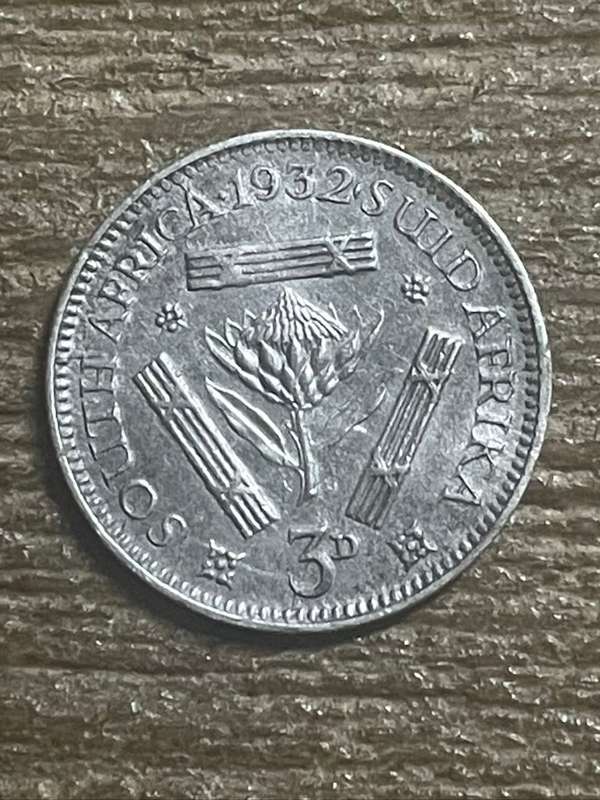 1932 *** Shilling *** decent condition