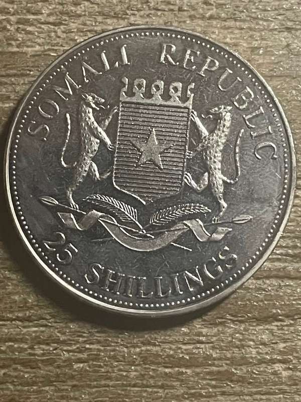 Somalia *** 25 Shilling  *** John Pope and Mandela