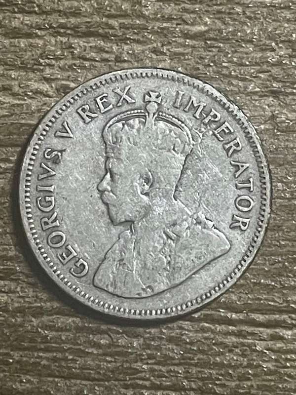1933 *** 1 Shilling *** filler coin