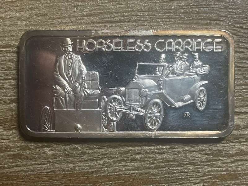 Silver 1 oz *** Horseless Carriage *** 1976 Hamilton Mint do your research