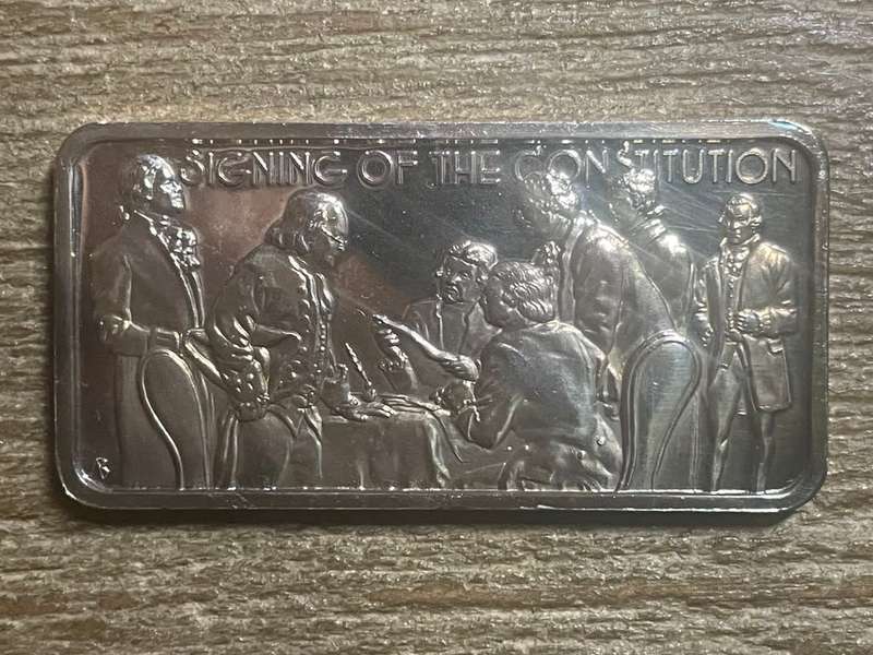 Silver 1 oz *** Signing of the constitution *** 1976 Hamilton Mint do your research